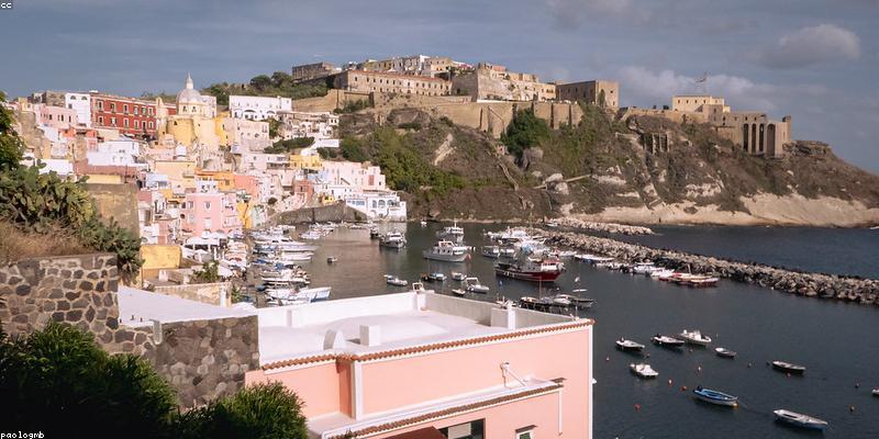 디지털 미니멀리즘: 프리랜서의 집중력을 지키는 비우기의 기술